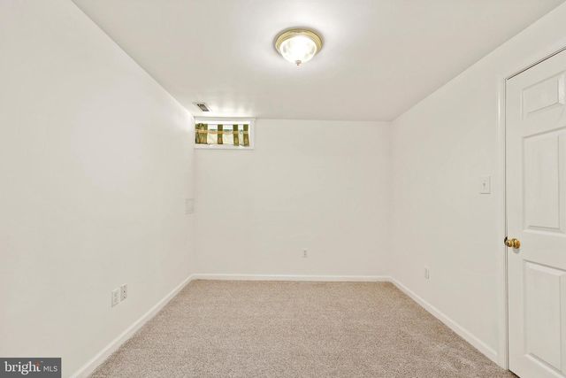 9242 MATTHEW DR, Manassas Park, VA 20111