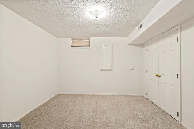 9242 MATTHEW DR, Manassas Park, VA 20111