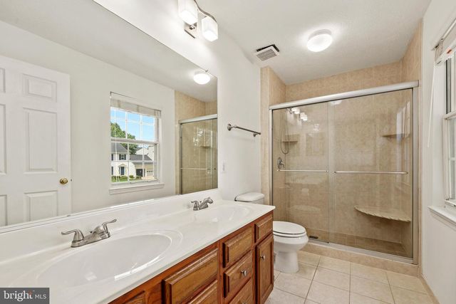 9242 MATTHEW DR, Manassas Park, VA 20111