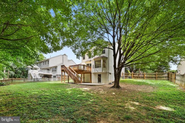 9242 MATTHEW DR, Manassas Park, VA 20111
