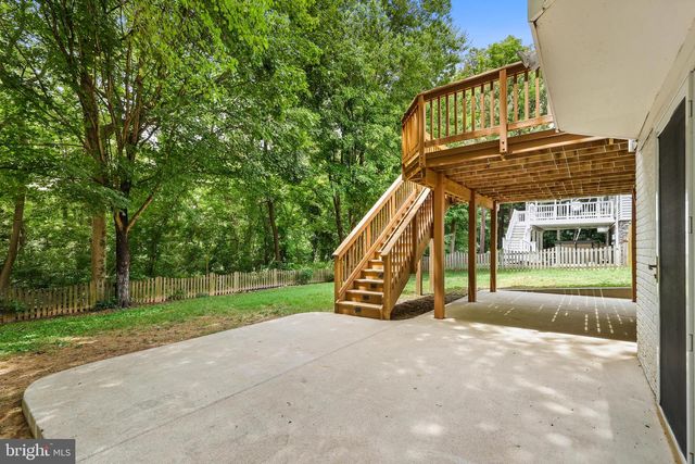 9242 MATTHEW DR, Manassas Park, VA 20111