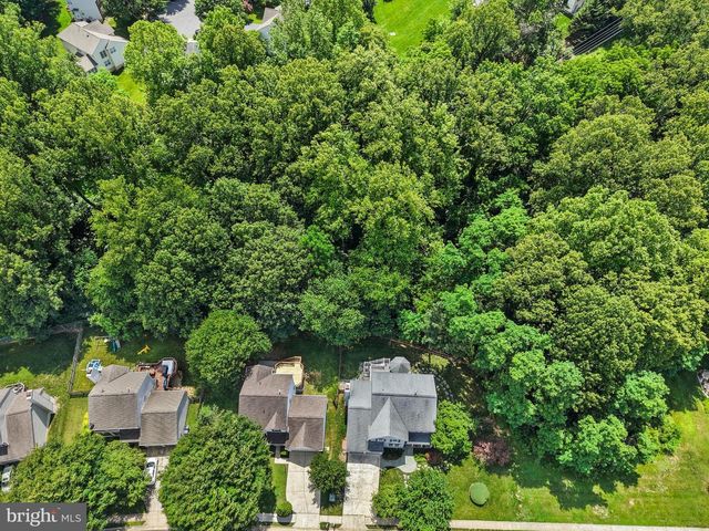 9242 MATTHEW DR, Manassas Park, VA 20111