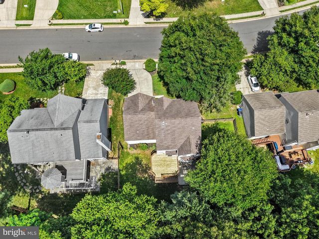 9242 MATTHEW DR, Manassas Park, VA 20111