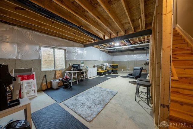 9354 Buckboard Drive, Dayton, OH 45458