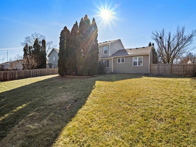 97 E HARBOR Drive, Lake Zurich, IL 60047