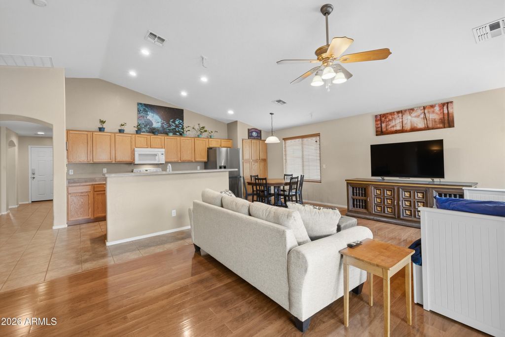 353 W WELSH BLACK Circle, San Tan Valley, AZ 85143 — photo 4
