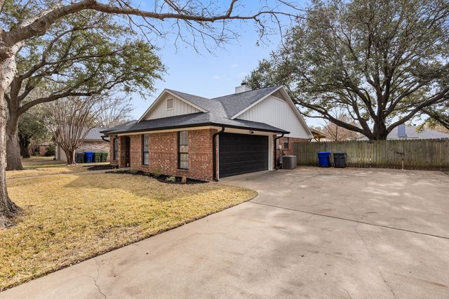 55 WISTERIA Street, Waco, TX 76708