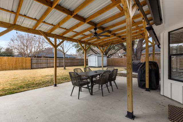 55 WISTERIA Street, Waco, TX 76708