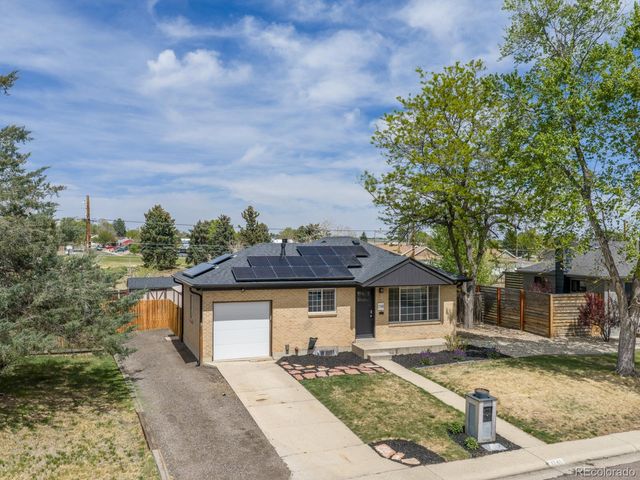 1741 E 105th Place, Northglenn, CO 80233