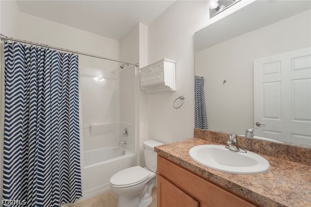 2897 Apple Blossom DR, Alva, FL 33920