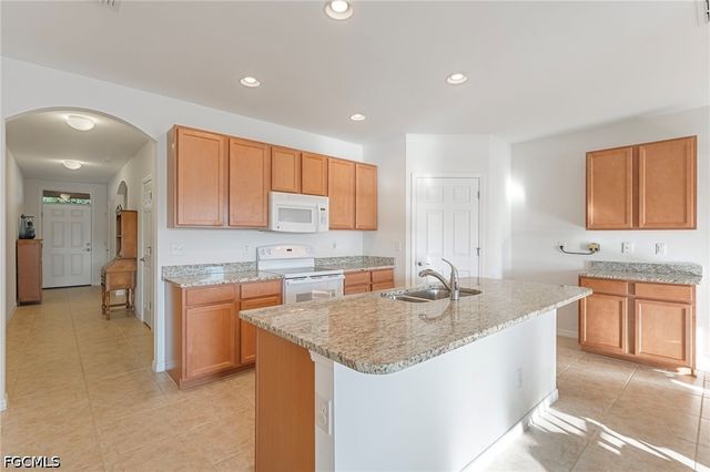 2897 Apple Blossom DR, Alva, FL 33920