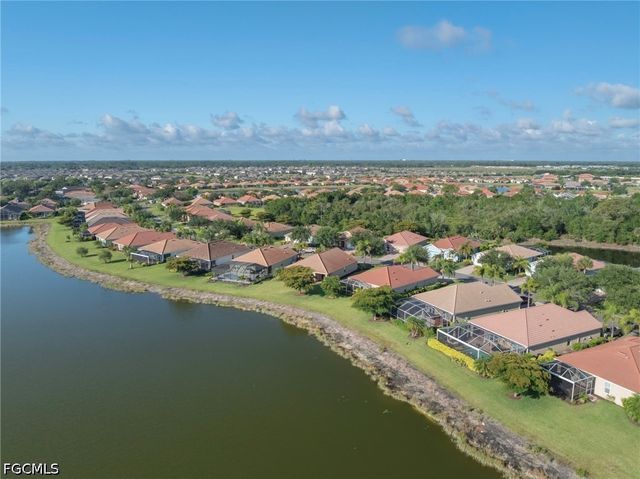 2897 Apple Blossom DR, Alva, FL 33920