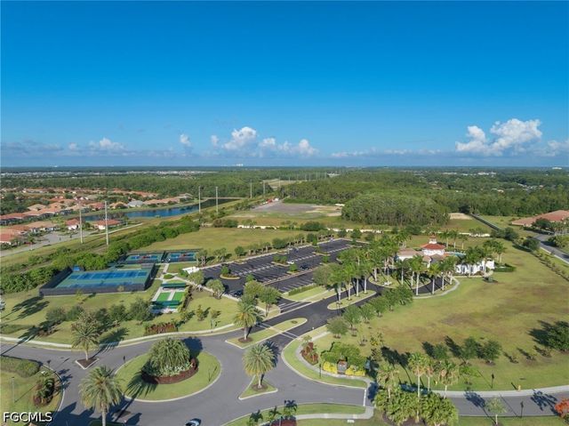 2897 Apple Blossom DR, Alva, FL 33920