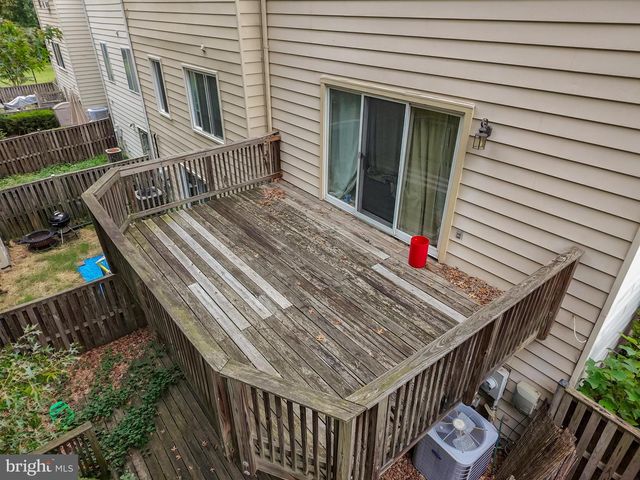 6913 TRESTLE CT, Lorton, VA 22079
