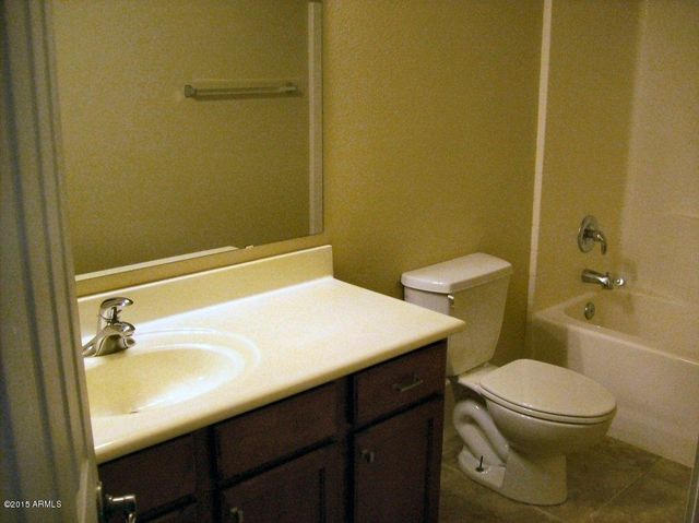 2333 W Mila Way, San Tan Valley, AZ 85144