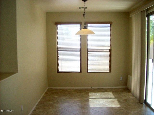2333 W Mila Way, San Tan Valley, AZ 85144