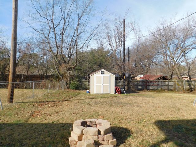 2214 Bernard Street, Denton, TX 76205
