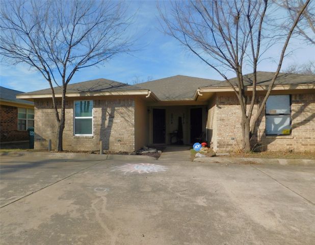 2214 Bernard Street, Denton, TX 76205