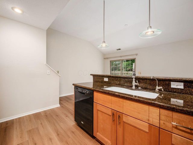 163 Collier Ridge Drive, Columbus, OH 43235