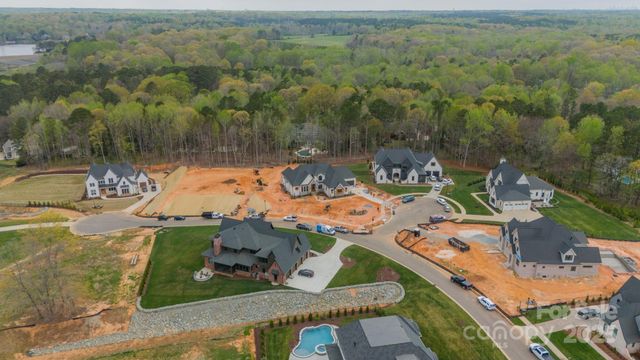 608 Deodar Cedar Drive 69, Weddington, NC 28104