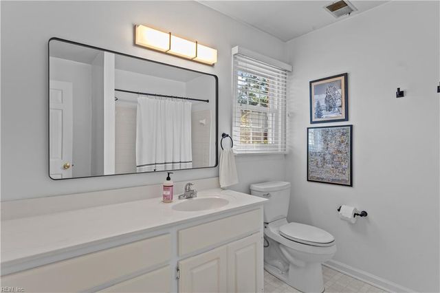 1604 Macguffie CT, Virginia Beach, VA 23464