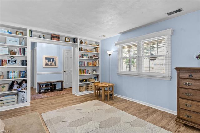 1604 Macguffie CT, Virginia Beach, VA 23464