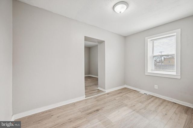 1460 S 9TH ST, Camden, NJ 08104