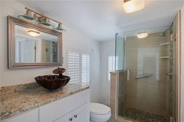 2647 Pine ST, Matlacha, FL 33993