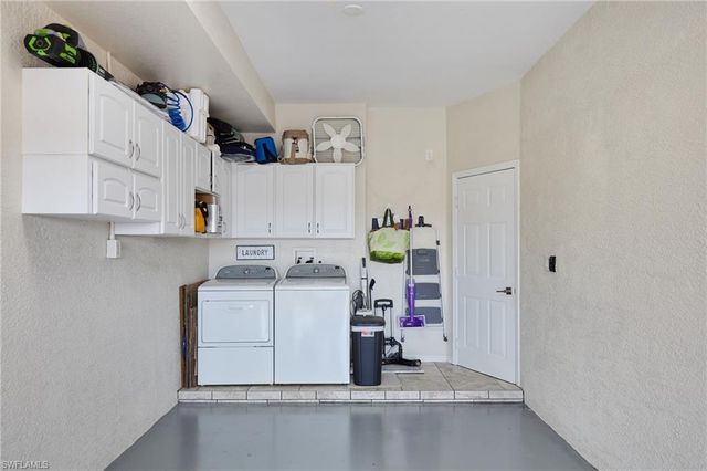 2647 Pine ST, Matlacha, FL 33993