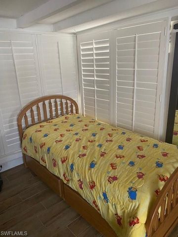 2647 Pine ST, Matlacha, FL 33993