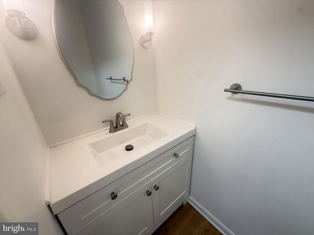 824 APPLESEED CT, Winchester, VA 22601