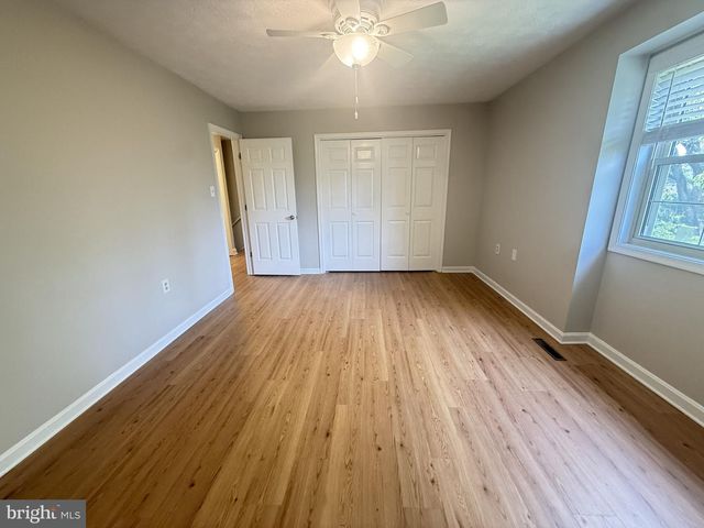 824 APPLESEED CT, Winchester, VA 22601