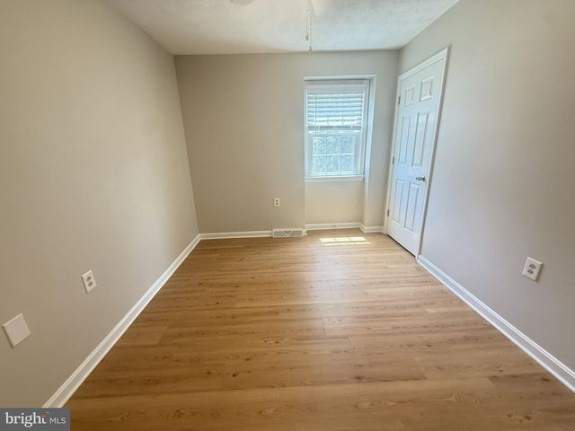 824 APPLESEED CT, Winchester, VA 22601
