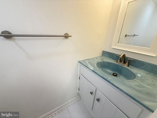824 APPLESEED CT, Winchester, VA 22601