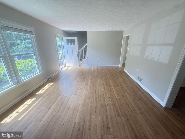 824 APPLESEED CT, Winchester, VA 22601