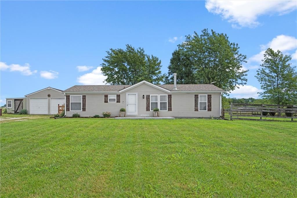 26863 Jingo Road, Louisburg, KS 66053