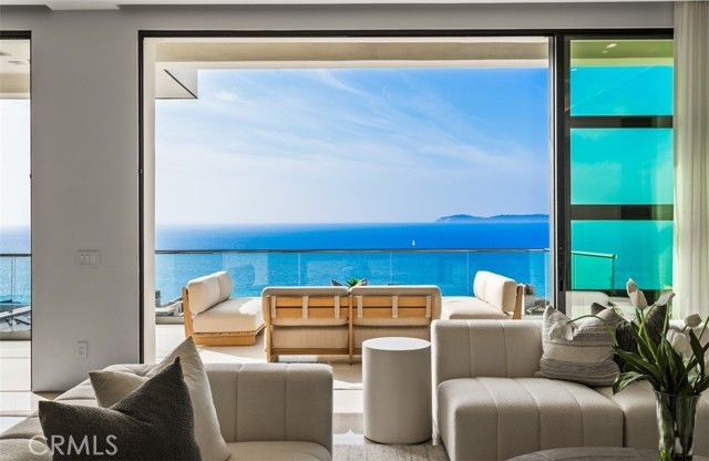 7 Pacific Wave, Dana Point, CA 92629