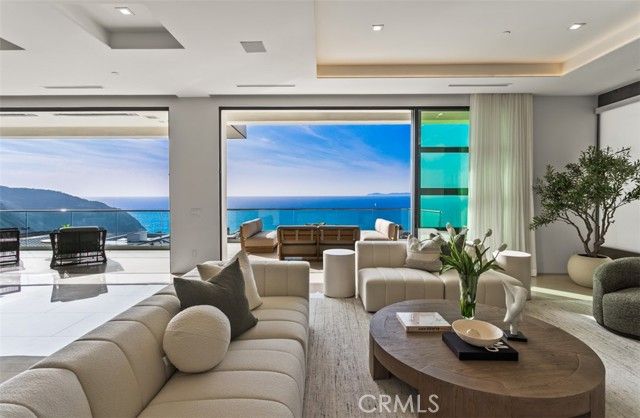 7 Pacific Wave, Dana Point, CA 92629