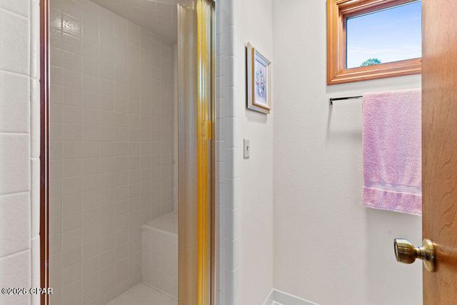 1945 Shenandoah Boulevard, Chipley, FL 32428