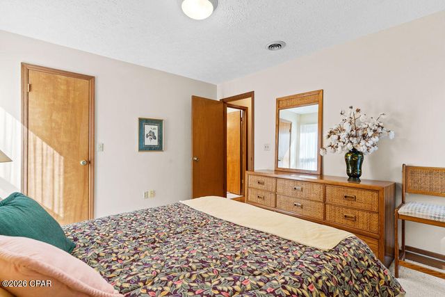 1945 Shenandoah Boulevard, Chipley, FL 32428