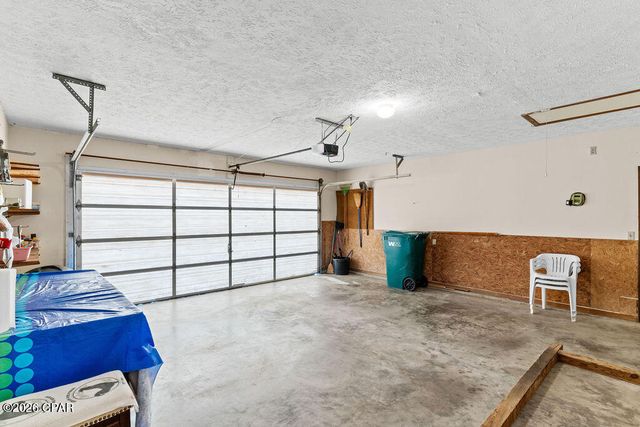 1945 Shenandoah Boulevard, Chipley, FL 32428