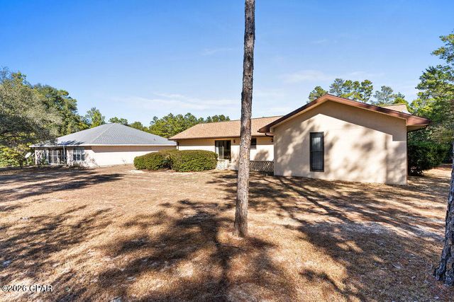 1945 Shenandoah Boulevard, Chipley, FL 32428