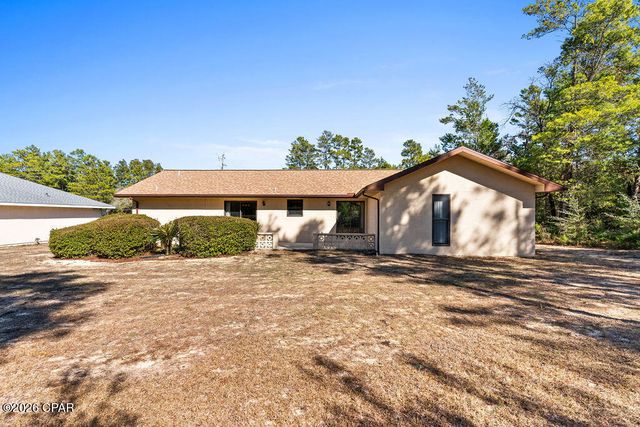 1945 Shenandoah Boulevard, Chipley, FL 32428