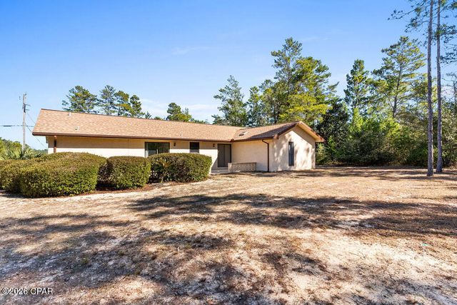 1945 Shenandoah Boulevard, Chipley, FL 32428