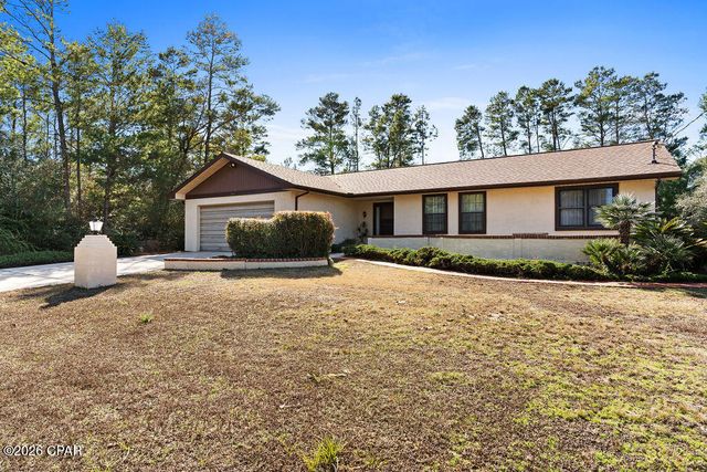 1945 Shenandoah Boulevard, Chipley, FL 32428