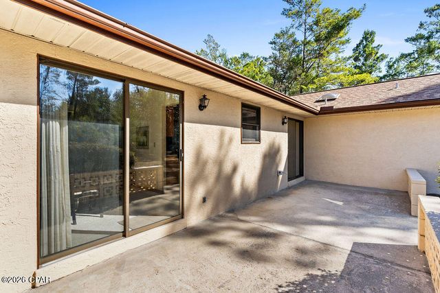 1945 Shenandoah Boulevard, Chipley, FL 32428