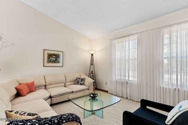 1945 Shenandoah Boulevard, Chipley, FL 32428