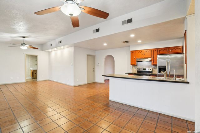 6306 Sunview, Leon Valley, TX 78238