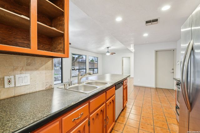 6306 Sunview, Leon Valley, TX 78238