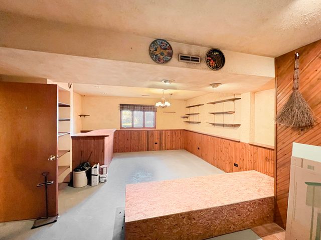 7431 W 83rd Lane, Crown Point, IN 46307